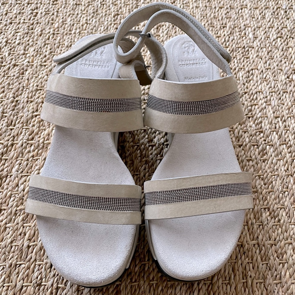 Brunello Cucinelli. Suede Platform Wedge Sandal. 38.5, Light grey & White.